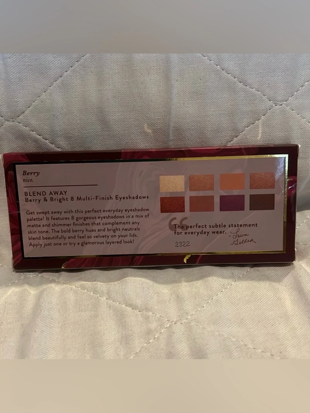 Laura Geller Blend Away Berry & Bright 8 Multi Finish Eyeshadows NWT